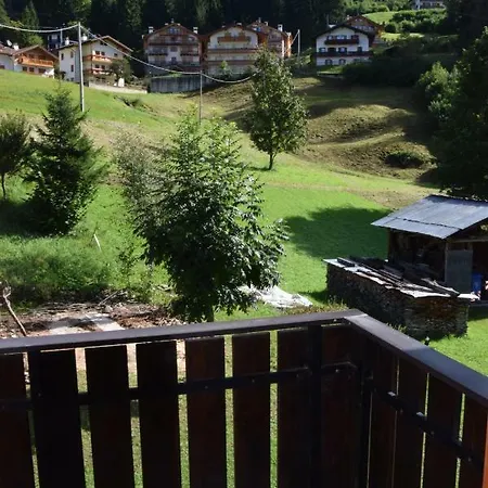 Terrazza Caviola Apartment Falcade